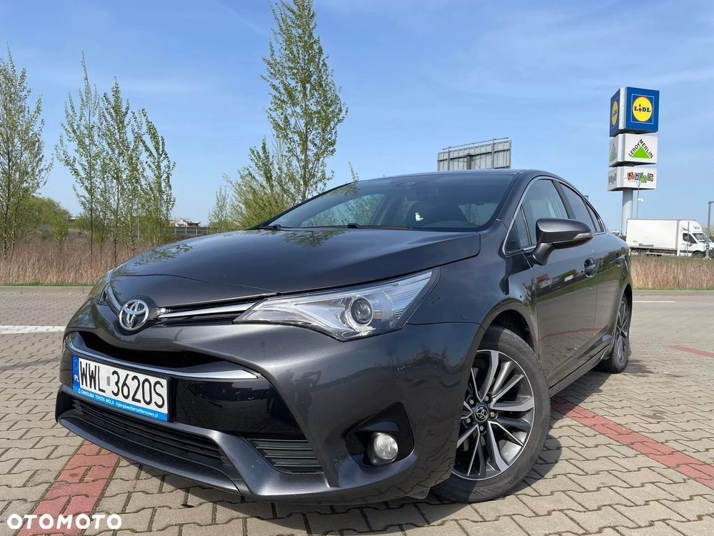 Toyota Avensis T27