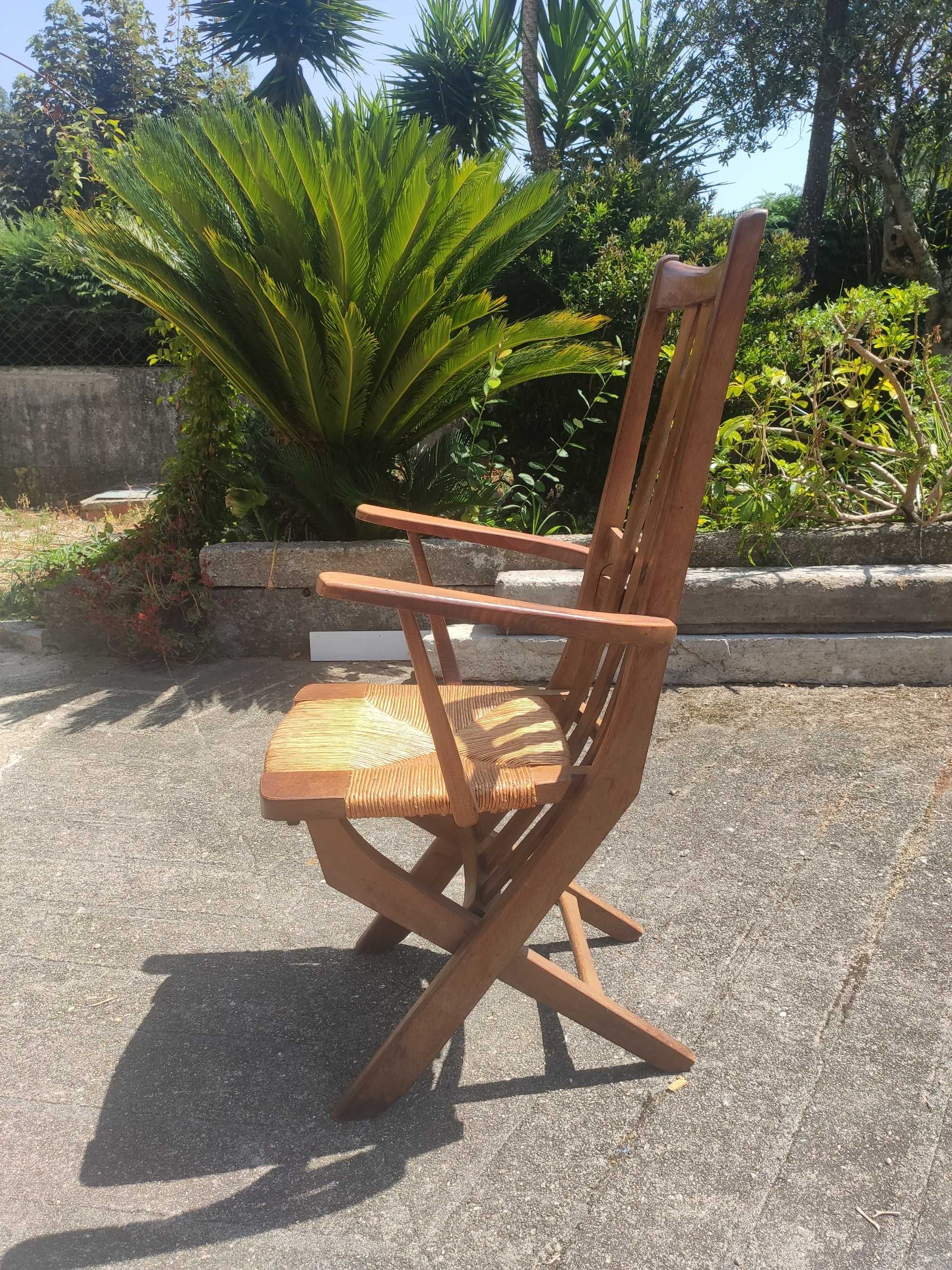8 cadeiras de jardim Francescas em madeira regulavems em 3 posiçoes.