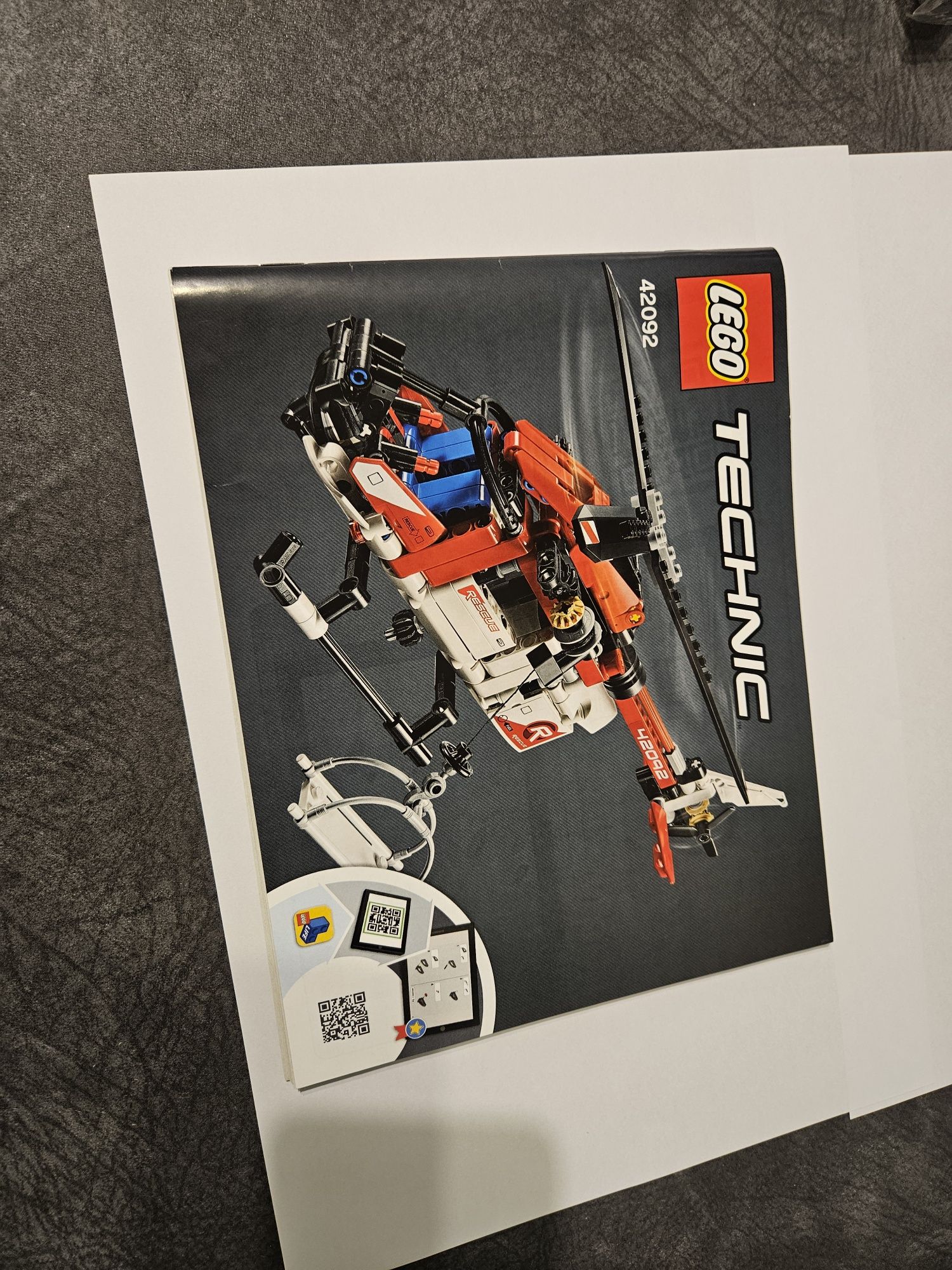 Lego Technic 42092 helikopter ratunkowy 2w1