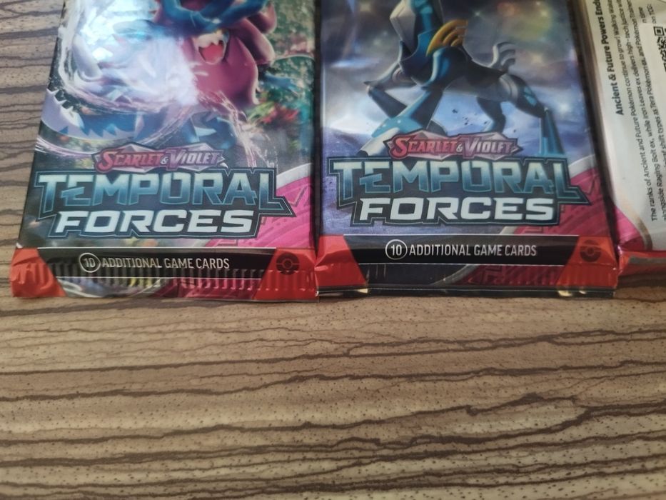 1 sztuka Scarlet & Violet Temperal Forces TCG