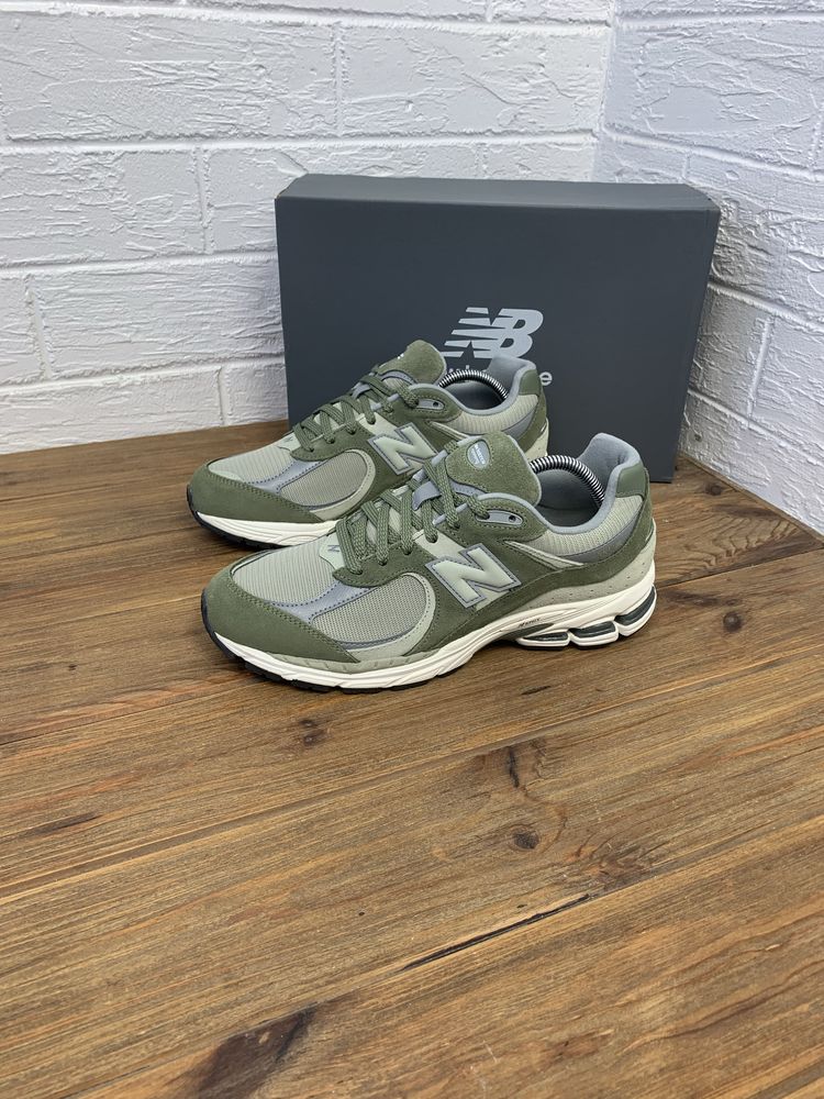 Чоловічі кросівки New balance 2002R нові оригінал в коробці