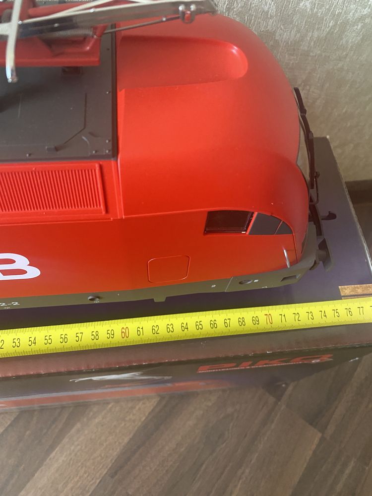 Локомотив PIKO Taurus 37412 Scale G масштаб G