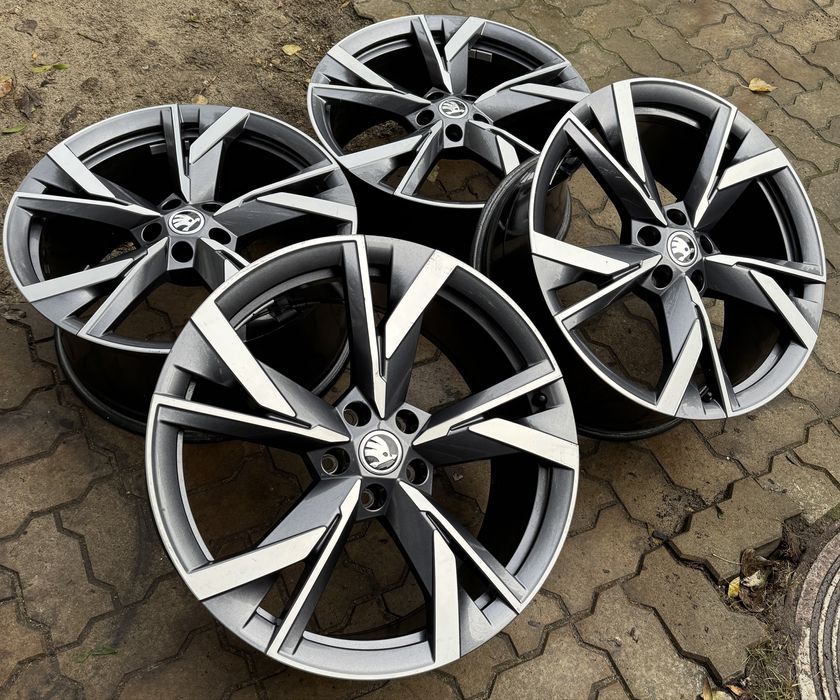 Skoda Eniaq R20 диски Volkswagen ID R20