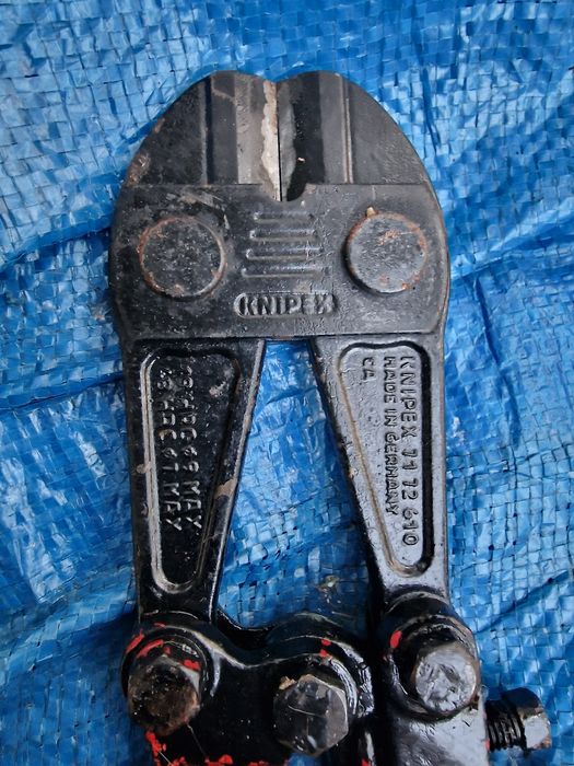 Nożyce do prętów,drutu Knipex