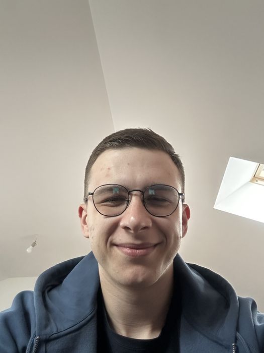 Automatyzacje procesów dla firm z wykorzystaniem AI.