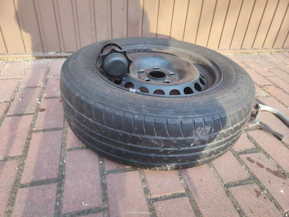 Koło zapasowe z kluczem i zabezpieczeniem VW PASSAT B5 FL 5x112