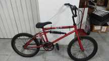 Bicicleta dê criança com amortecedor