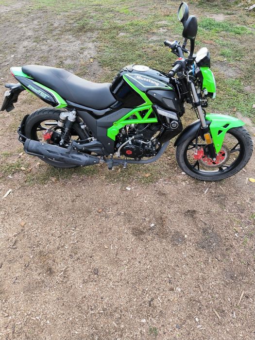 Продам Mustang xtret 250