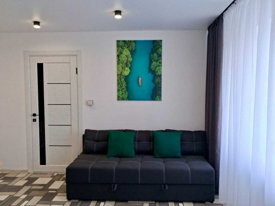 Посуточно, Центр,2-х ком, документы,стоянка, Люкс