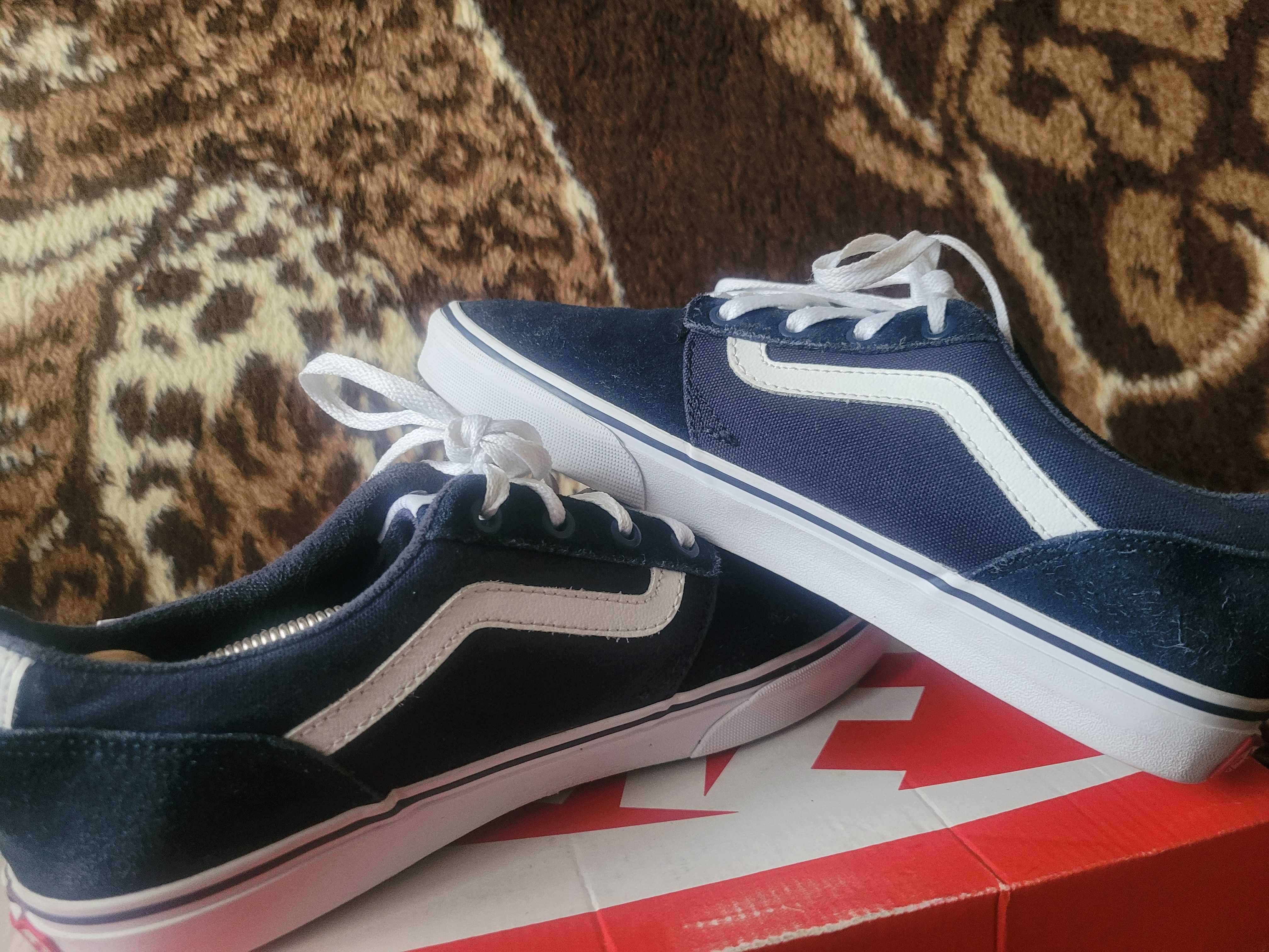Mega sportowe trampki Vans Old skool r.42 wkł.27 cm zamsz