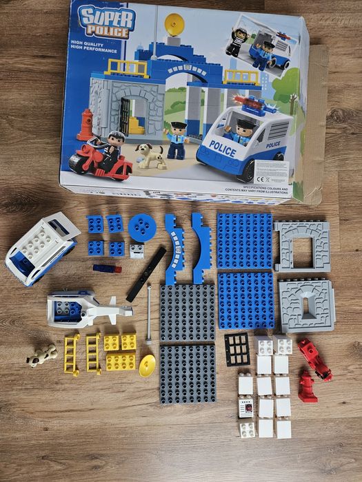 Klocki policja, kompatybilne z Lego Duplo.