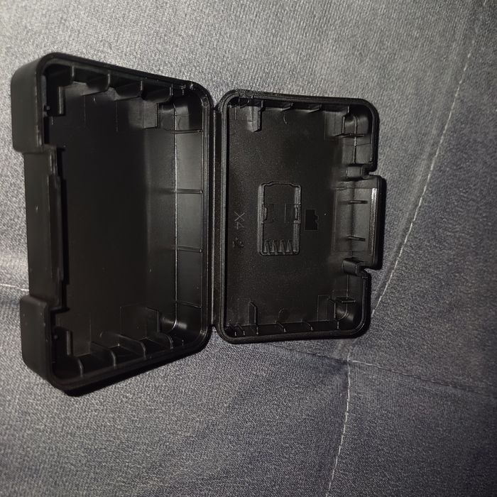 Bateria Insa 360 x4 nowa 2500 Mah plus pudełko