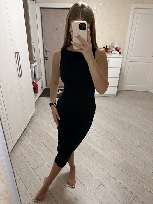 сукня чорна приталена h&m s