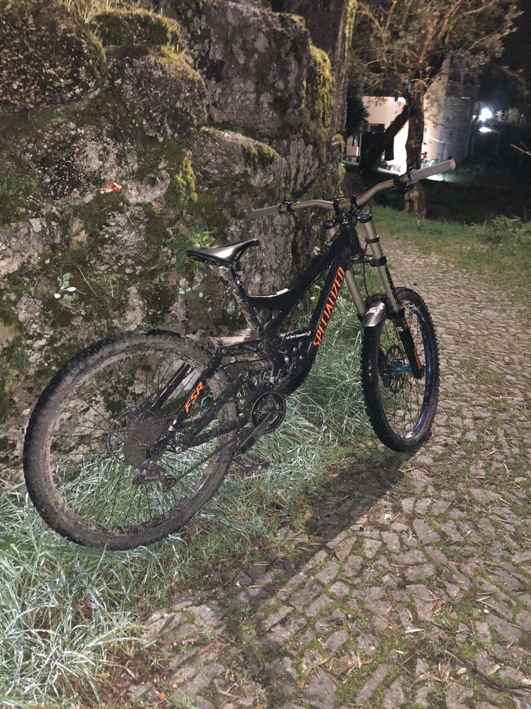 specialized demo 8