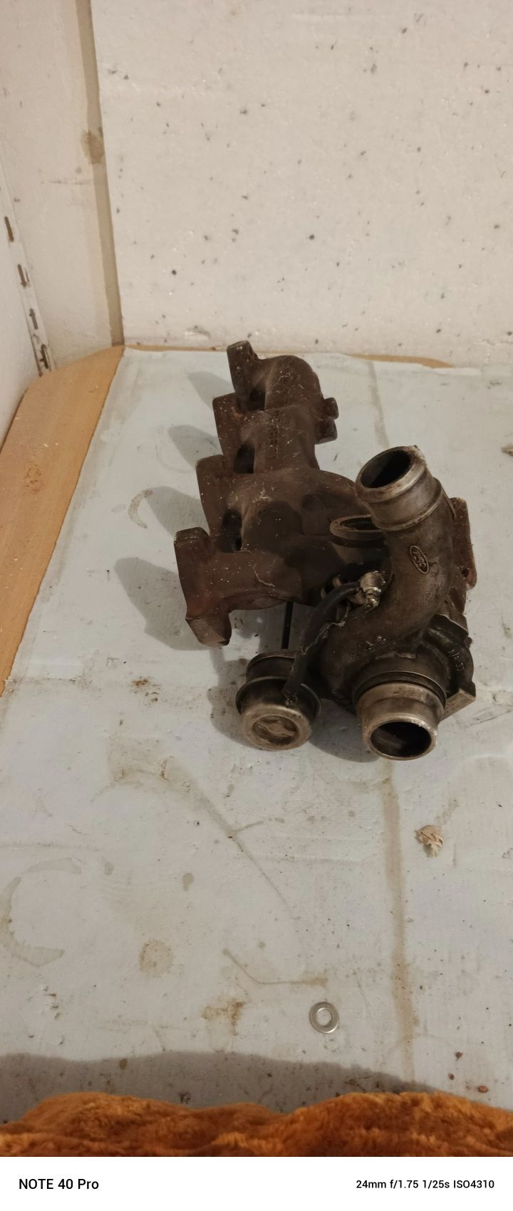 TURBINA Z Kolektorem Wydechowym do Ford Focus