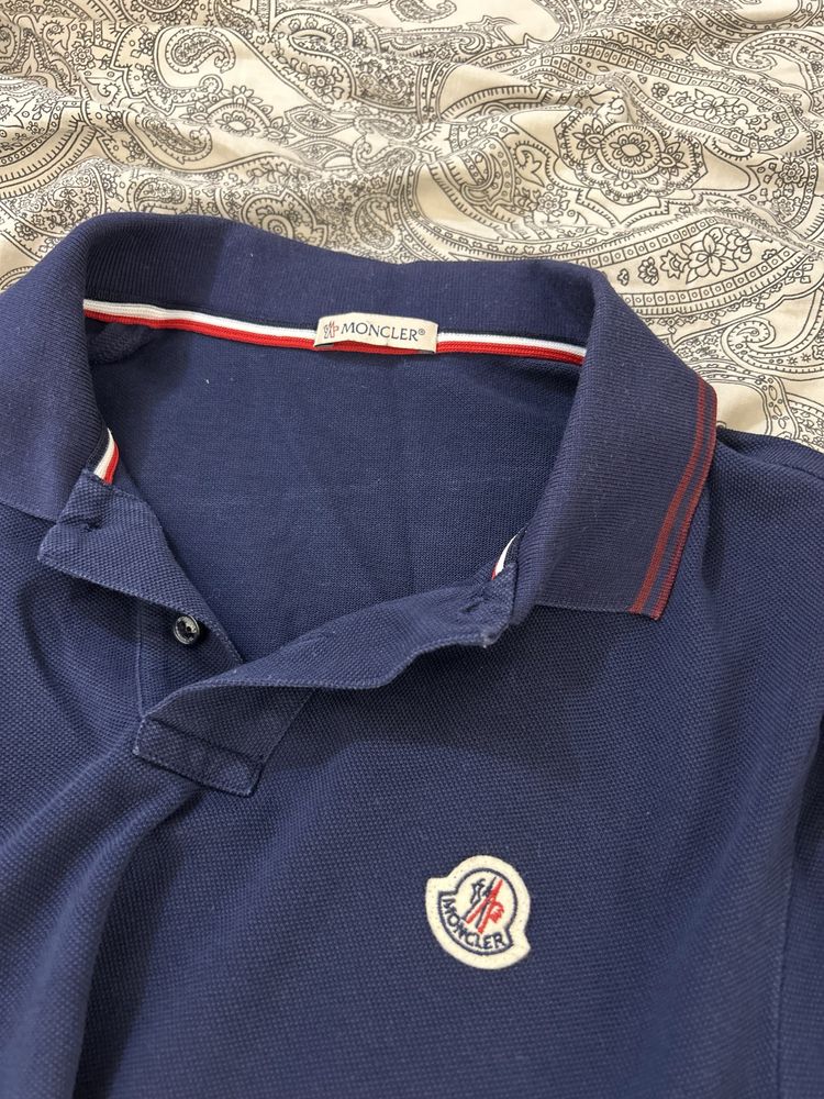 Футболка и кофта Moncler