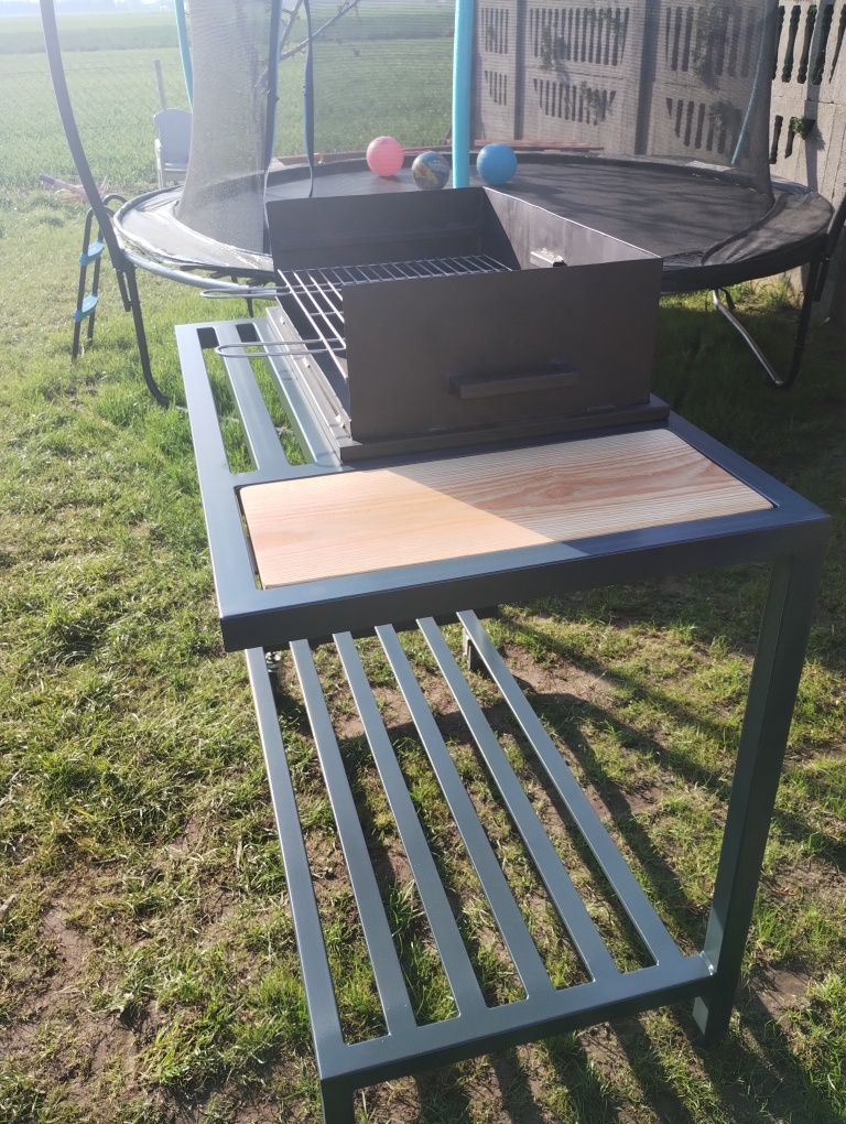 Grill ogrodowy na lata