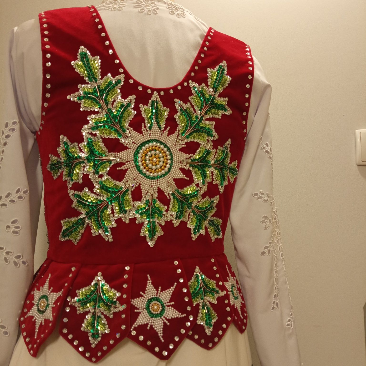 Gorset góralski dziewięciornik
