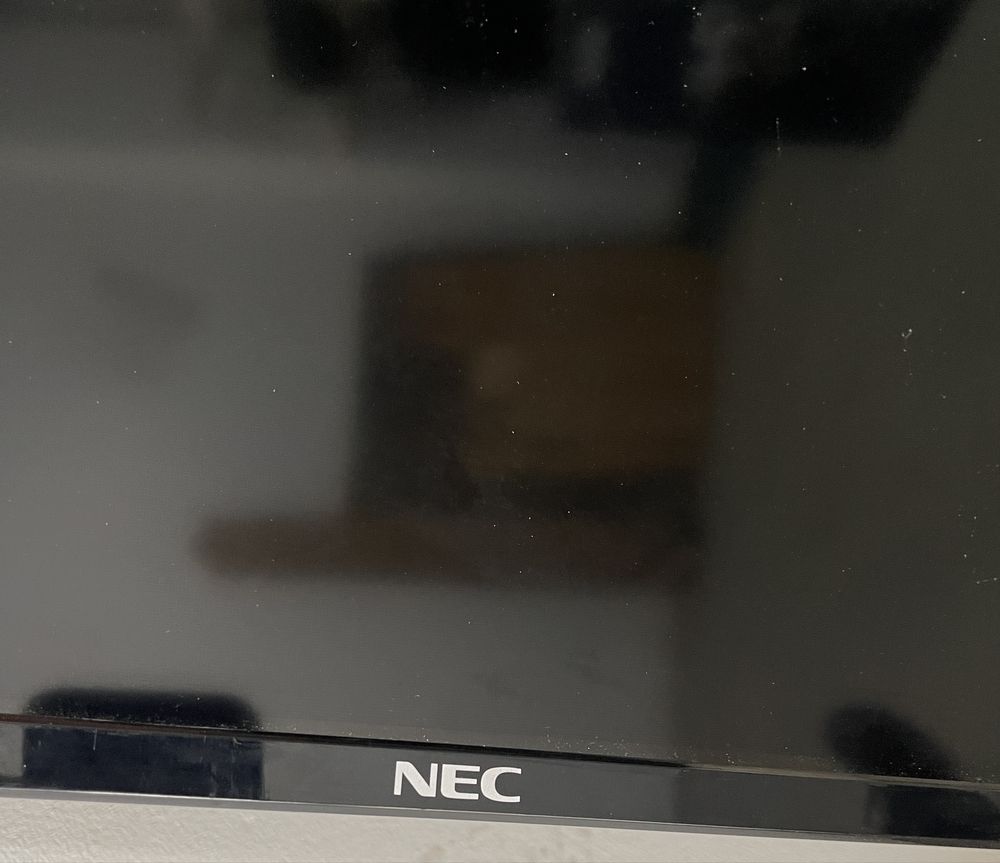 Monitor NEC 50 cali
