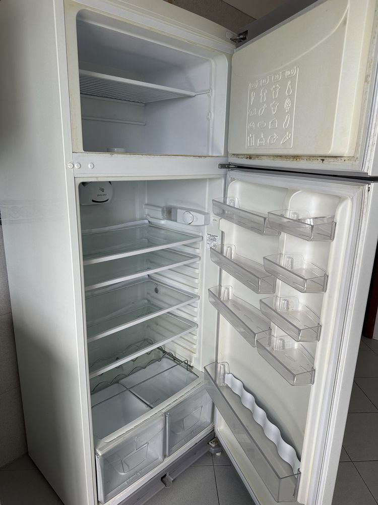 Frigorifico Hotpoint Ariston