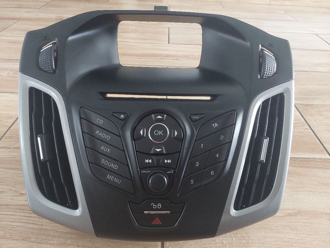 Radio focus mk3 + panel + wyswietlacz