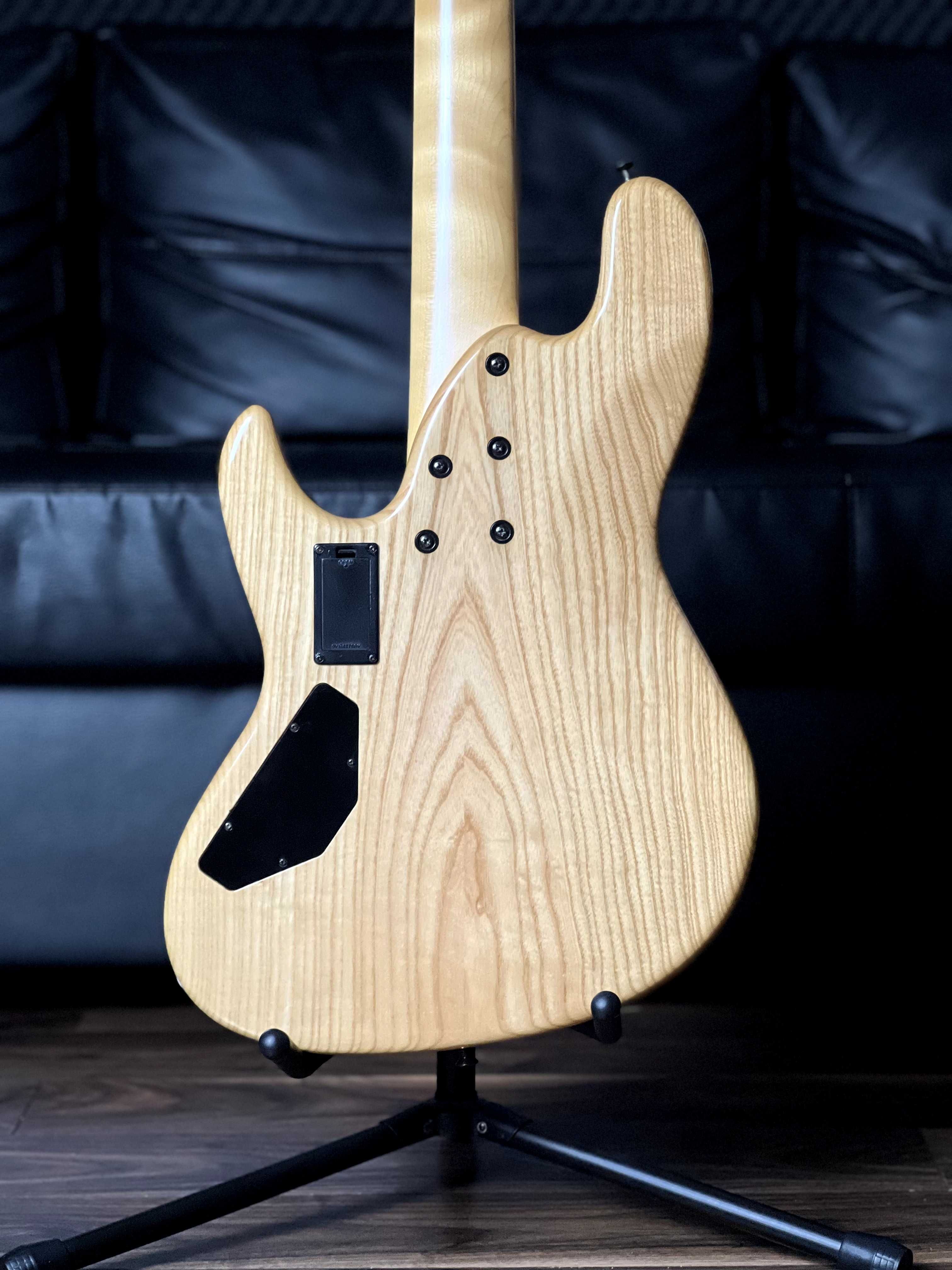 Maruszczyk Elwood 5 - Spalted Maple & Swamp Ash Body w/ upgrades