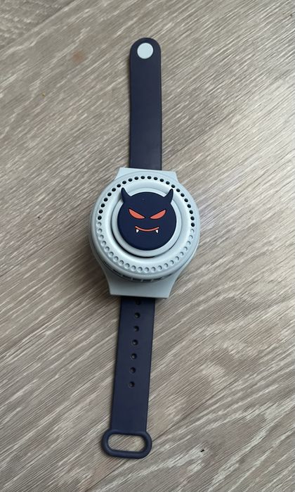 Вентилятор наручний вентилятор REMAX F7 Wristband Fan блакитний
