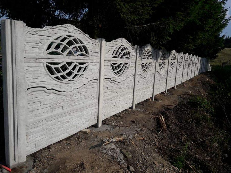 Ogrodzenia betonowe , panele, podmurówka , siatka, ogrodzenia , montaż