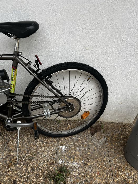 Bike motorizada impecavel