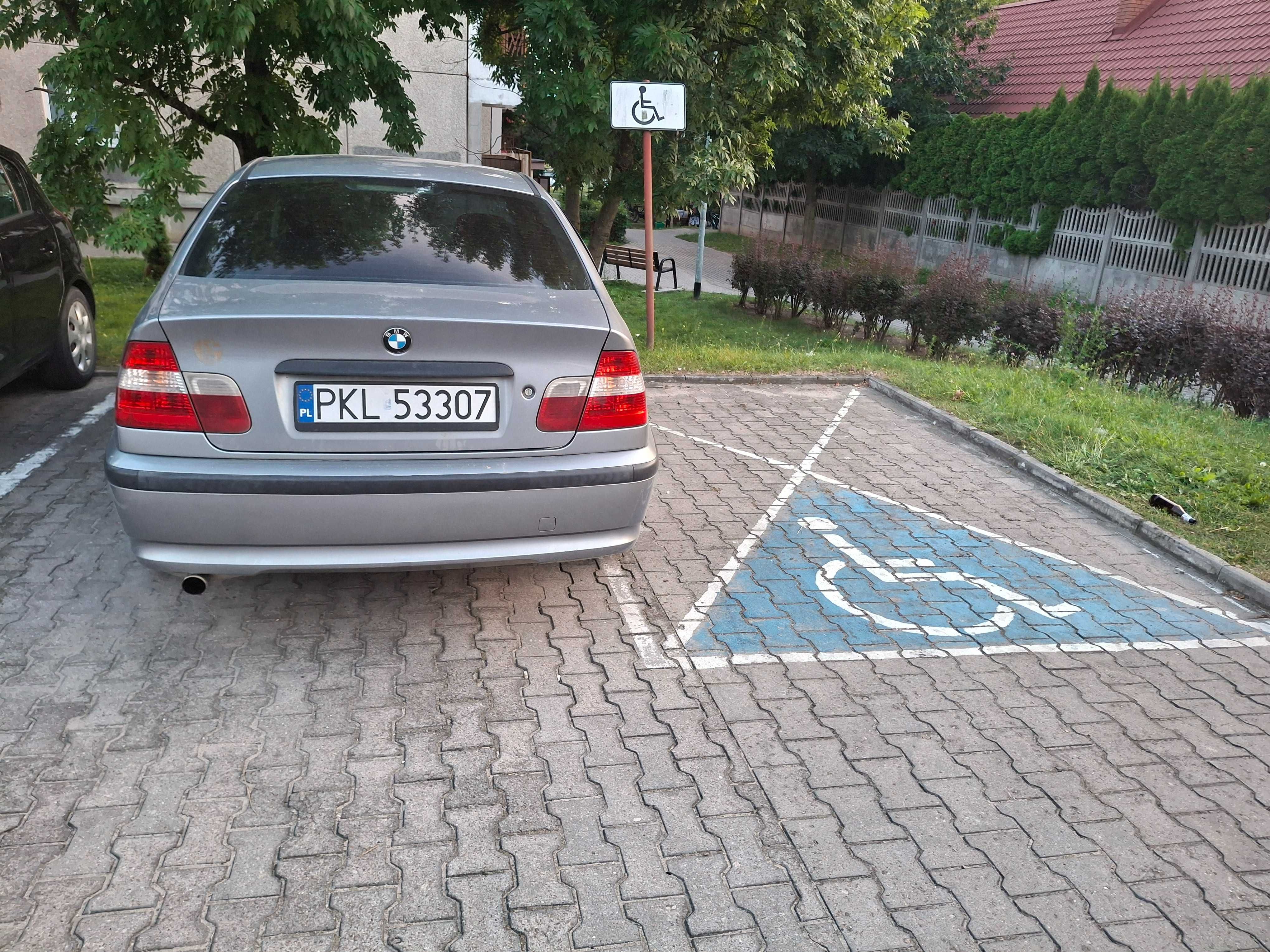 Sprzedam BMW e46  rok 2004 benzyna