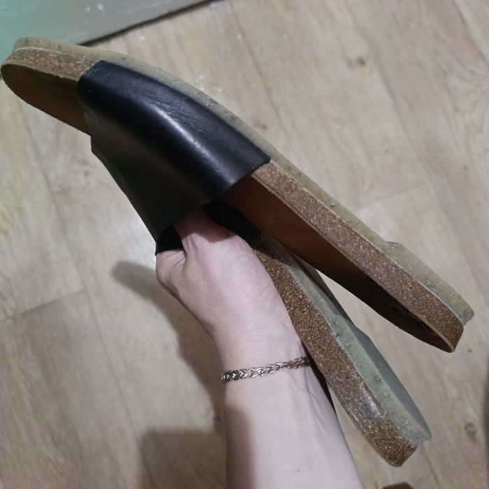 Шлепанцы  кожаные 42 р, шльопанці 42р (29 см) 450 пара, 800 грн 2 пари