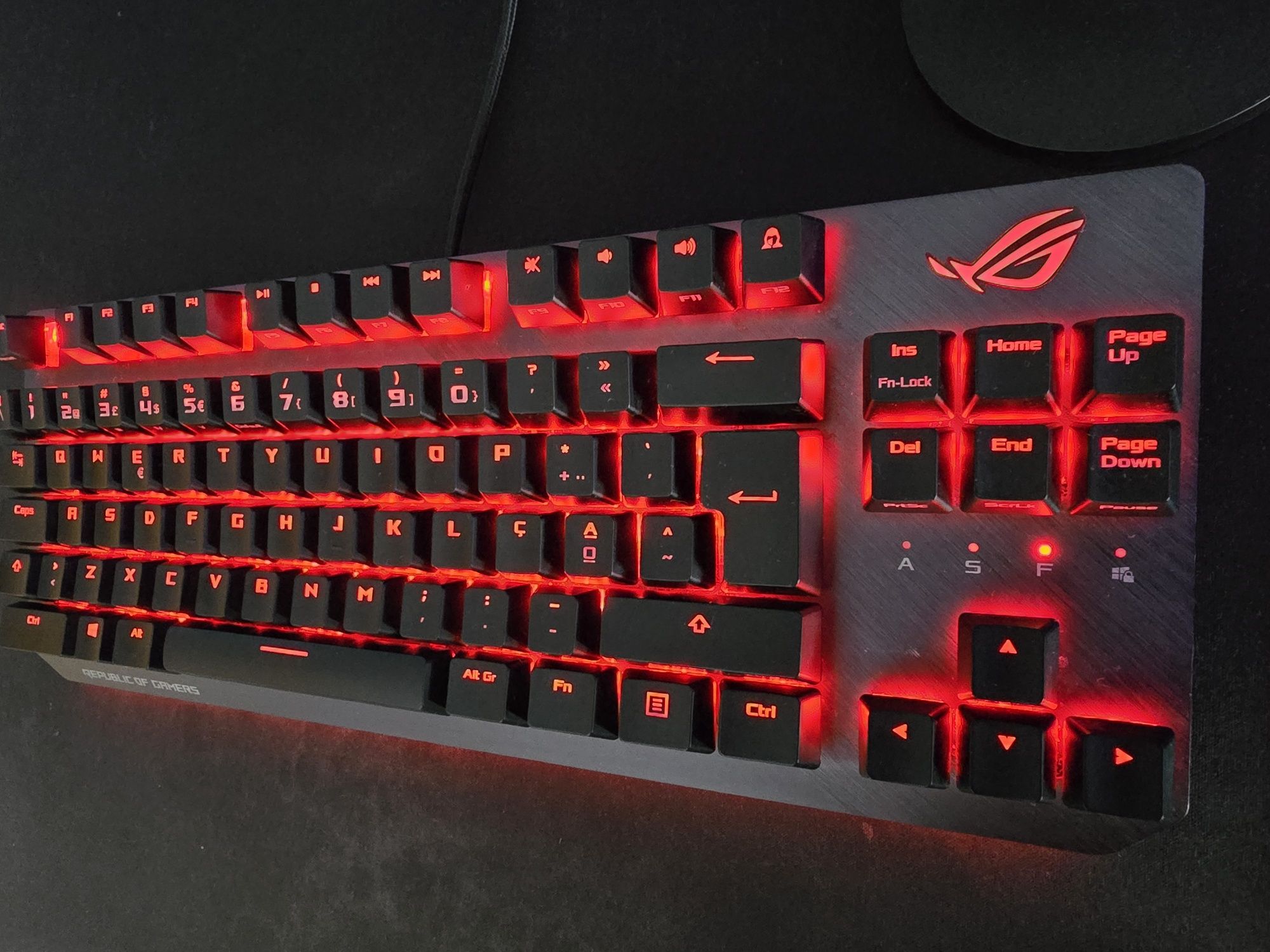 Teclado Gamer Asus Rog