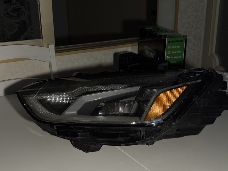 Оригінальна фара Audi A4 B9.5 FULL LED — робоча