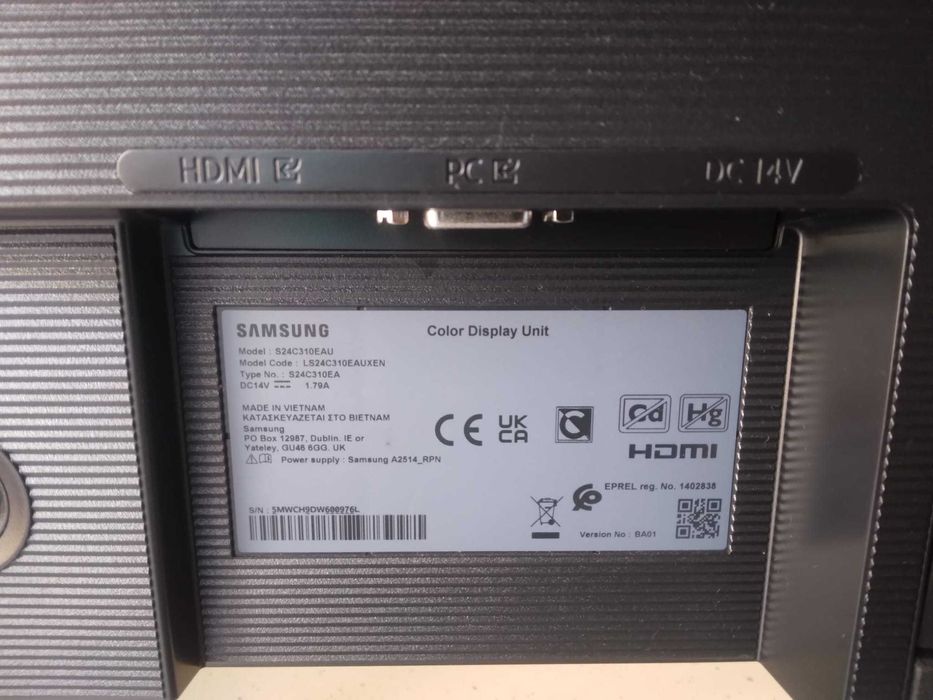 Monitor Samsung S24C310EAU – como novo