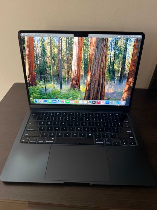 MacBook Air M2 (2022) – 16 ГБ RAM / 1 ТБ SSD – ідеальний стан
