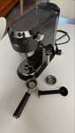 Ekspres DELONGHI Dedica Style EC685.BK jak nowy