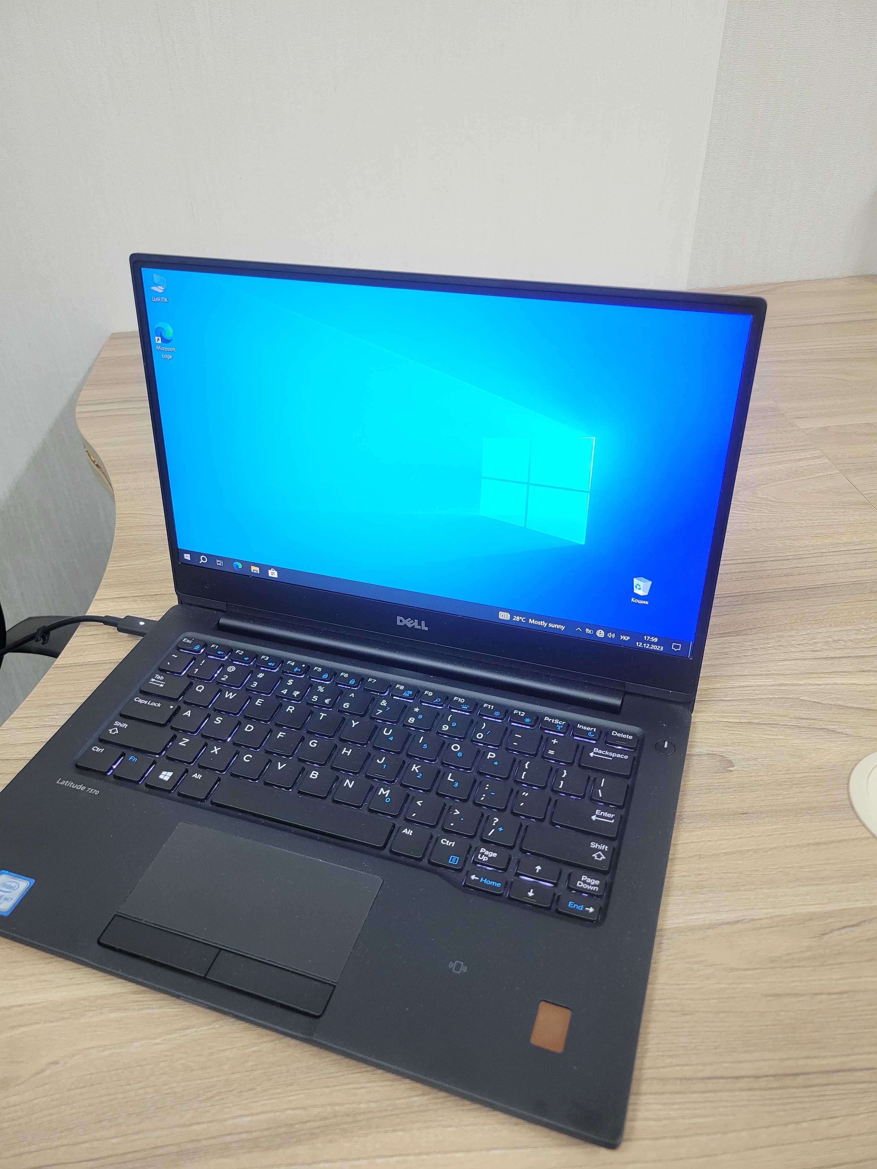 Ноутбук Dell Latitude 7370 Intel Core m7-6Y75/8Gb/128Gb-SSD без АКБ