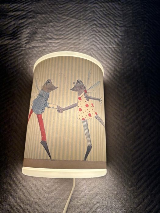 Lampka nocna na ścianę - kinkiet