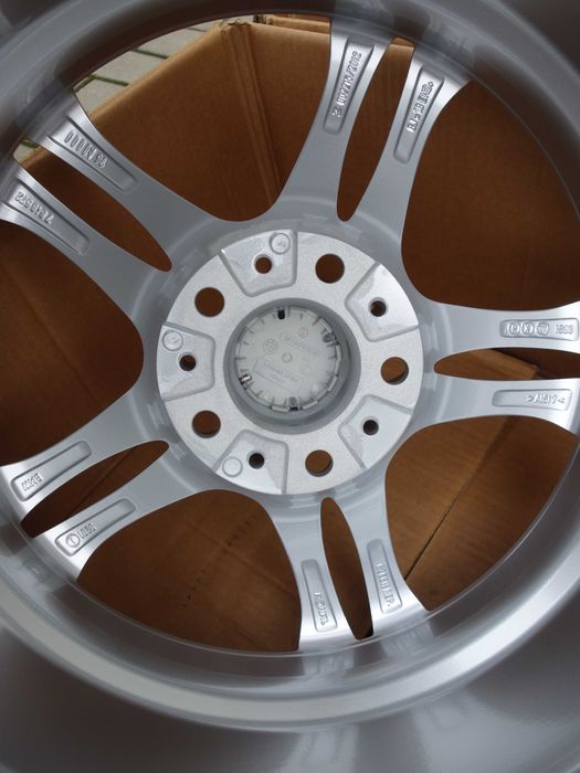 Felgi Bmw F10 F11 LCI LIFT F30 F34 GT M-PAKIET 18'' wz M613