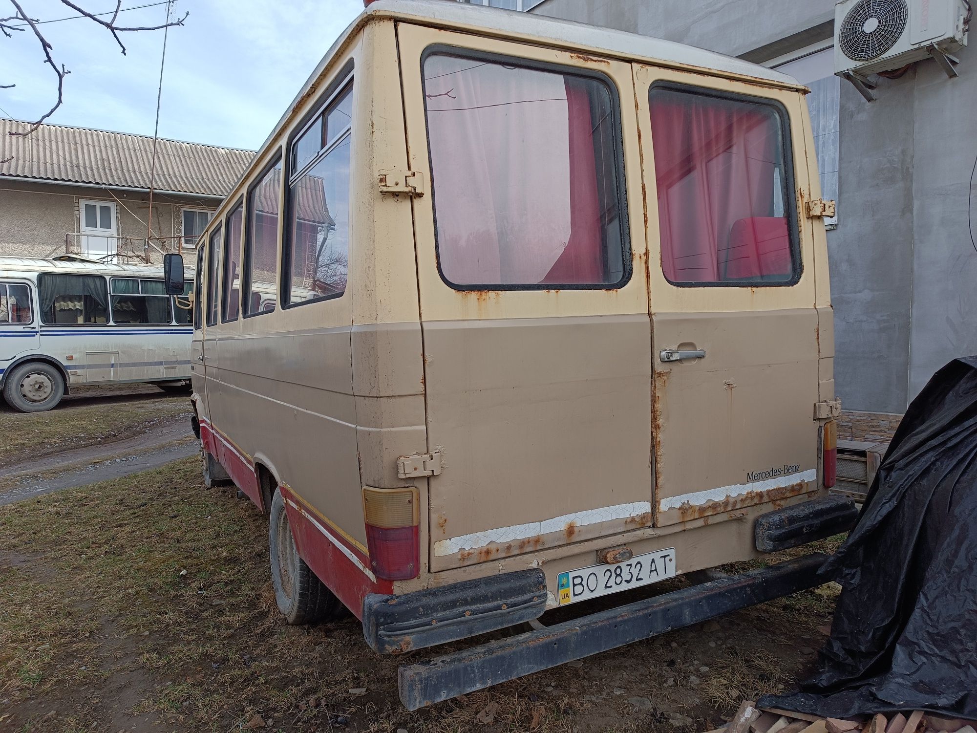 Автобус Мерседес о309, 407, 508