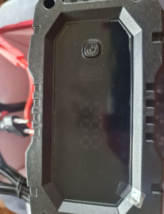 Зарядний пристрій