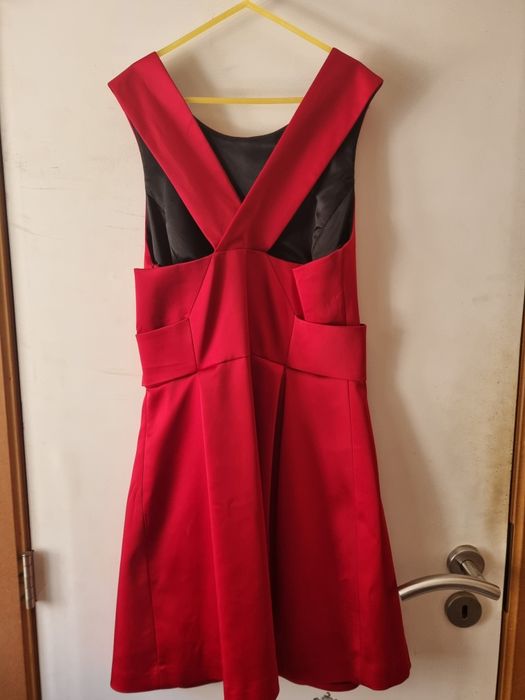 Vestido vermelho Zara