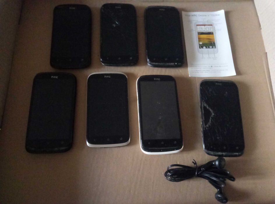 Смартфон HTC desire v t328w