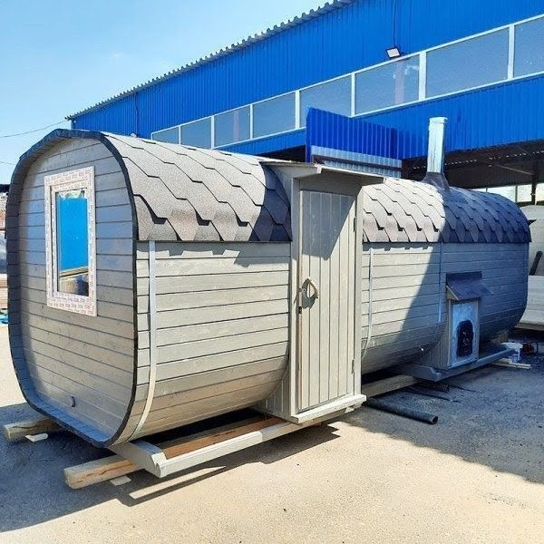 Квадро-Баня 600 х 220 см серая, козырёк над входом, двери стеклянные.