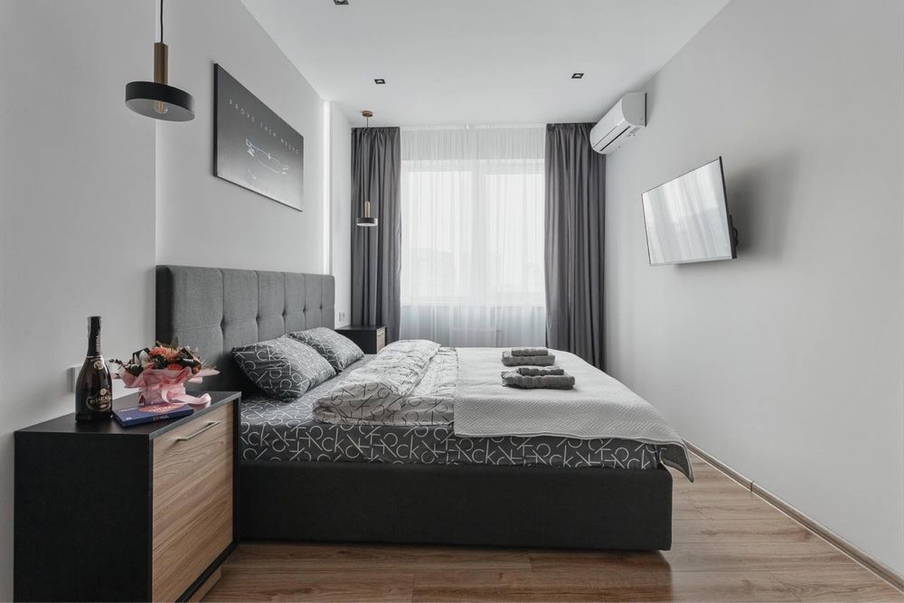 16 Flor!Grey Apartment with 2 rooms in Arcadia