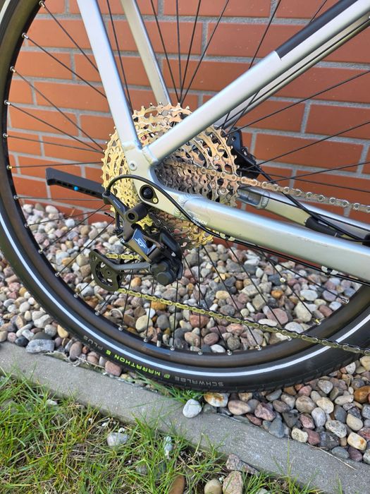 Rower elektryczny Cube Kathmandu Hybrid SLX 750 przebieg 2km