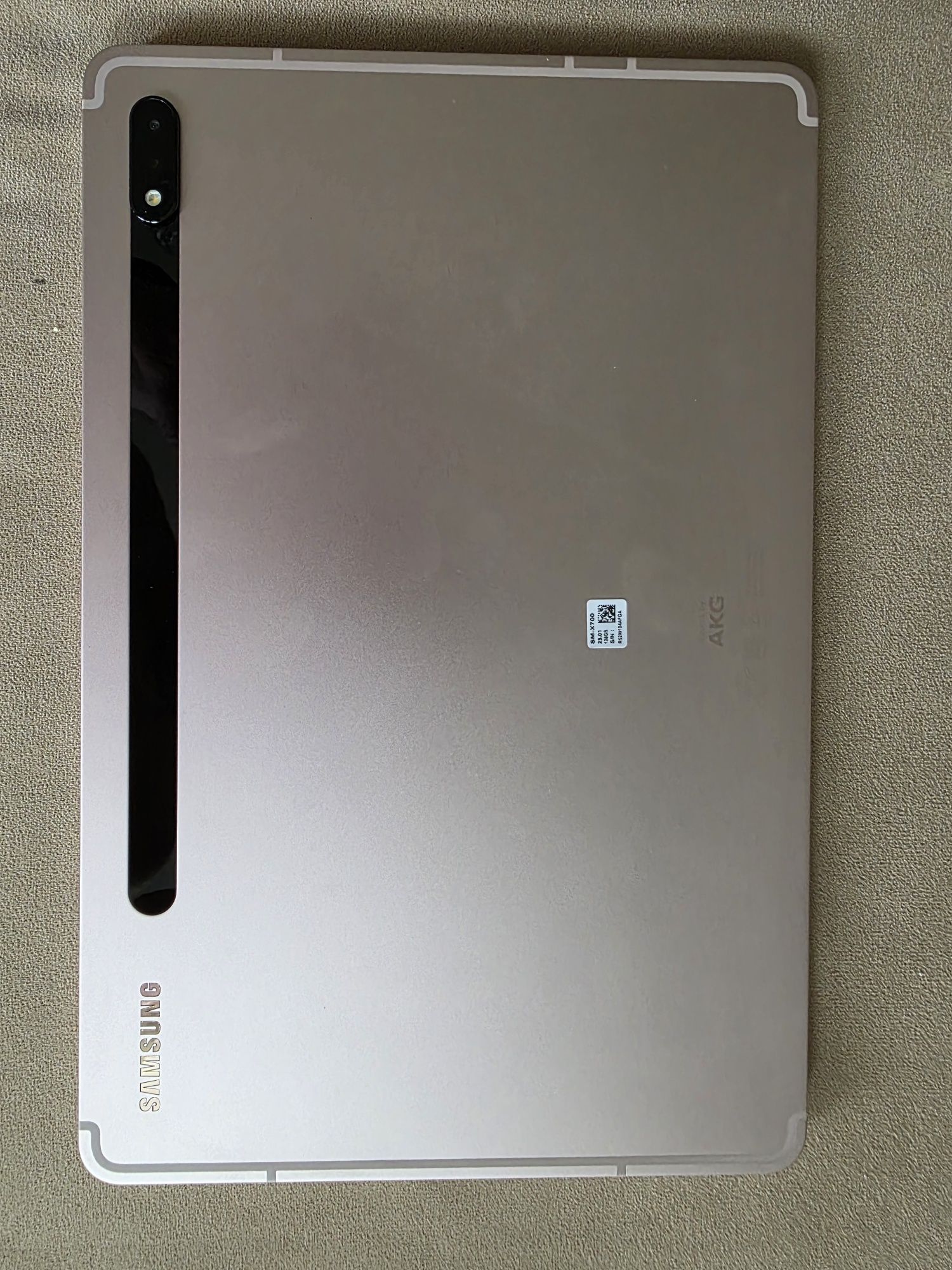 Samsung Galaxy Tab S8 + Etui z klawiaturą Samsung