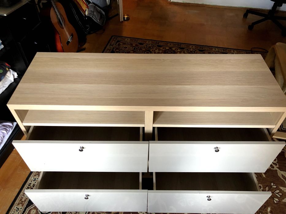 Komoda z 4 szufladami