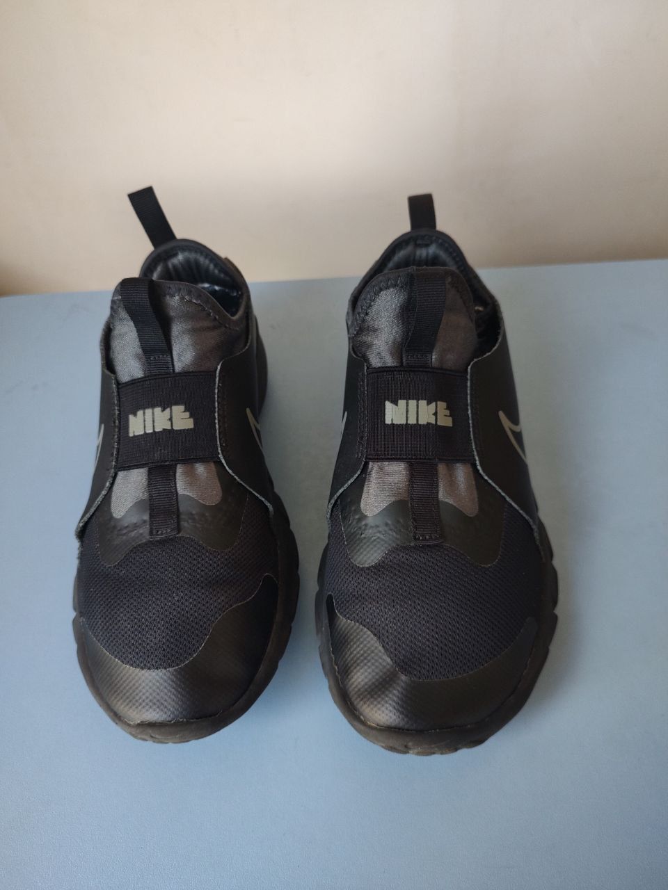 Кросовки Nike 36р мокасини хайтопи кросівки
