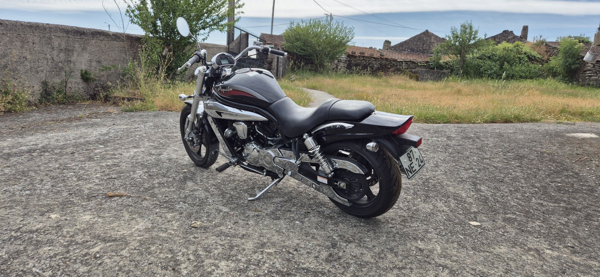 Hyosung Aquila 650cc